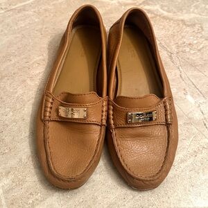COACH FREDERICA LOAFERS — size: 6 (36)